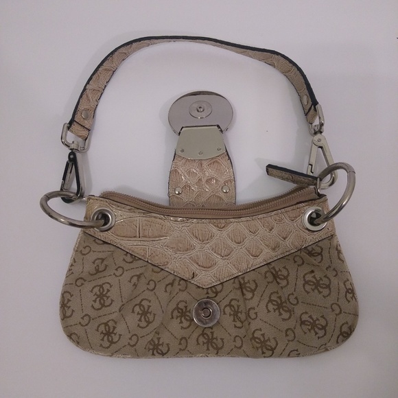 🎃 Guess Small Hand Bag - Picture 2 of 5